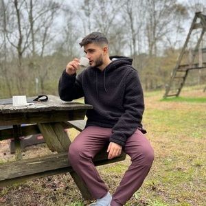 Meet your Posher, Alejandro